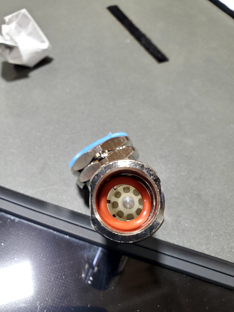 Cable Connector Right Angle DIN M RA for 1/2 PLeNuM Corrugated Cable