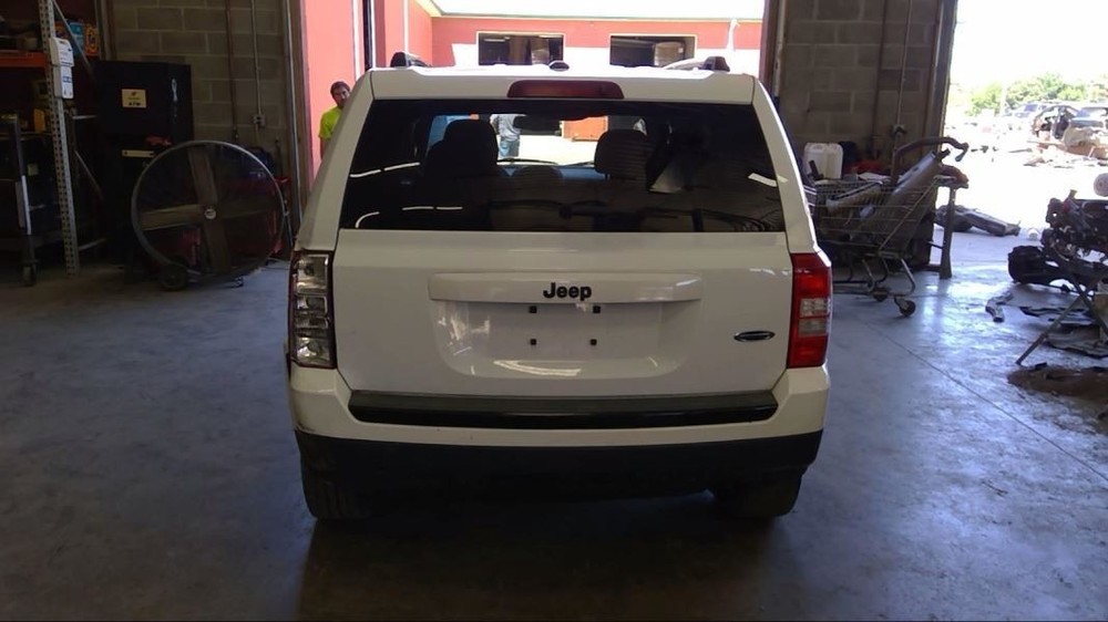 PATRIOT 2015 Transmission Shift 644638