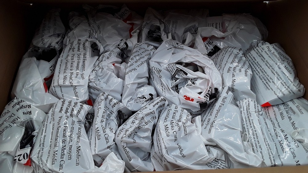3M Half Facepiece Medium 6200 Box of 24