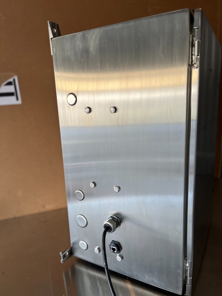 Foss XDS Near Infrared Type XP-2400 Series Process Analyzer