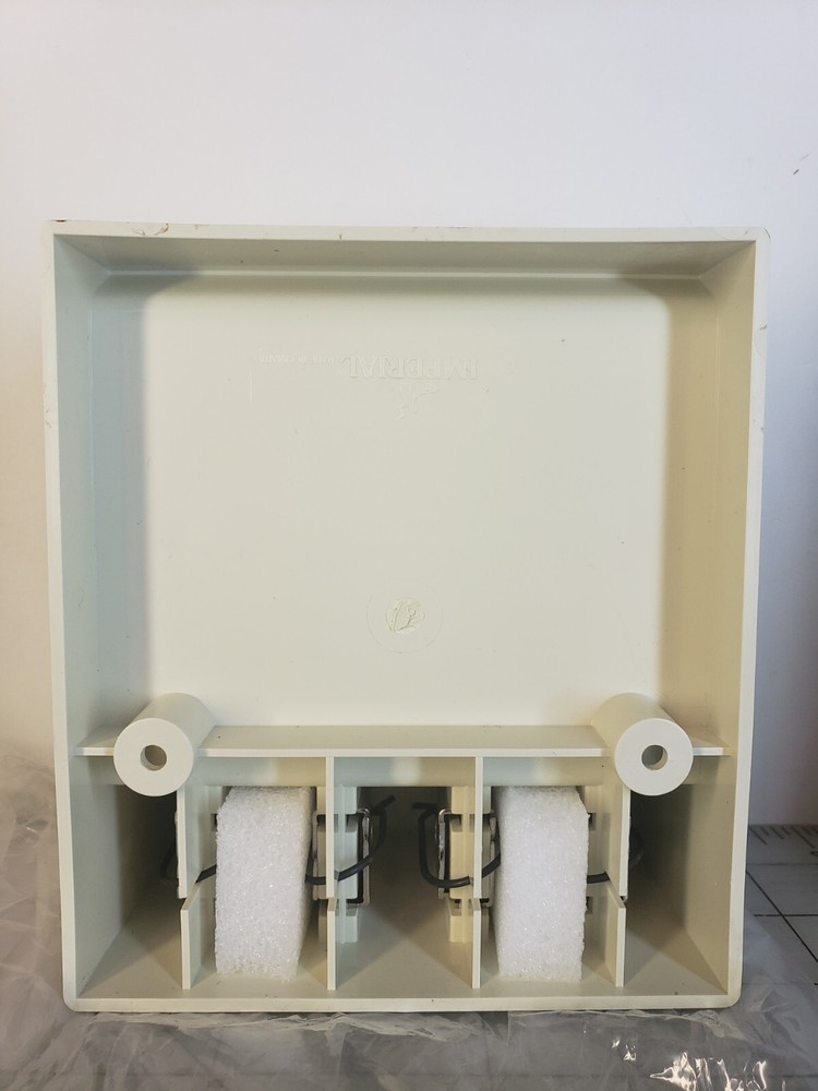 UNDER CABINET KNIFE HOLDER, WHITE