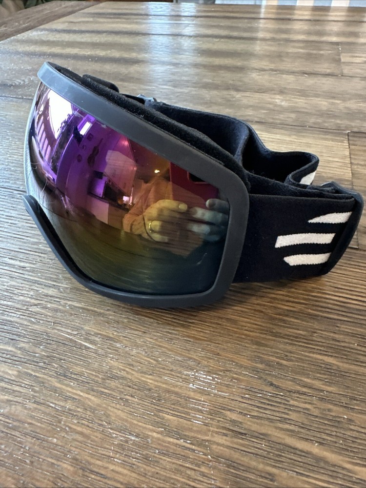Kids Ski/Snowboard Goggles With Adjustable Strap {S}