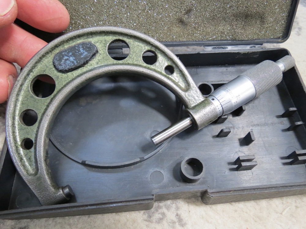 Mitutoyo Caliper 2-3 " (lot#17003)