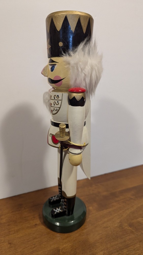 Nutcracker 13 Inch White Soldier