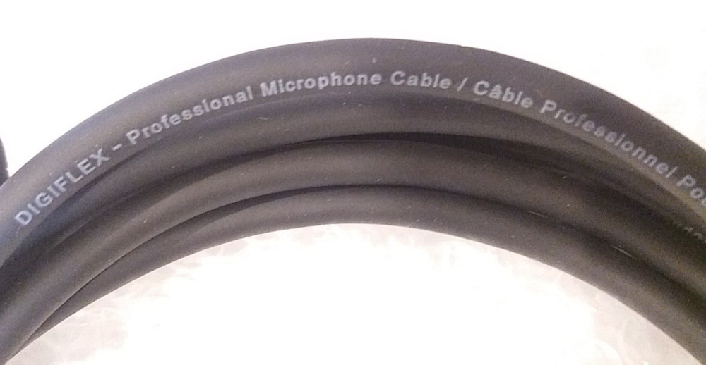 Neutrik Professional Microphone Cable, BLACK.