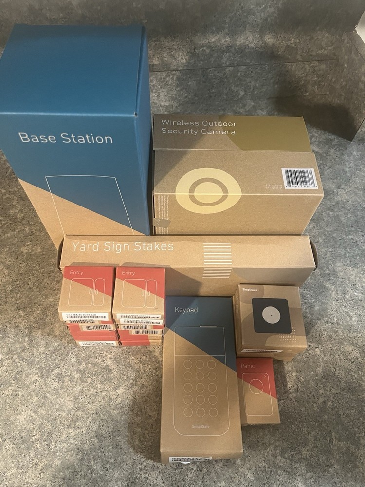 SimpliSafe Home Security System Complete Package