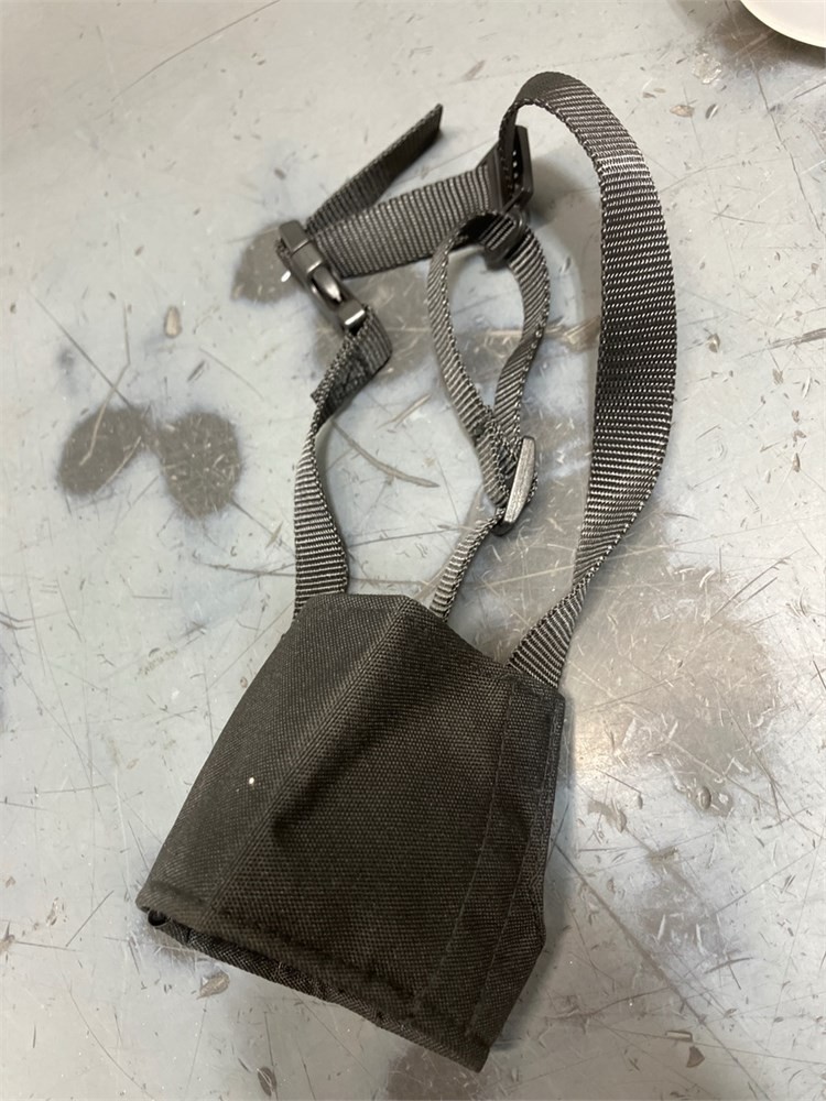 Mayerzon Pitbull Muzzle, Soft Dog Muzzle with Anti-Slip Strap for American Bully