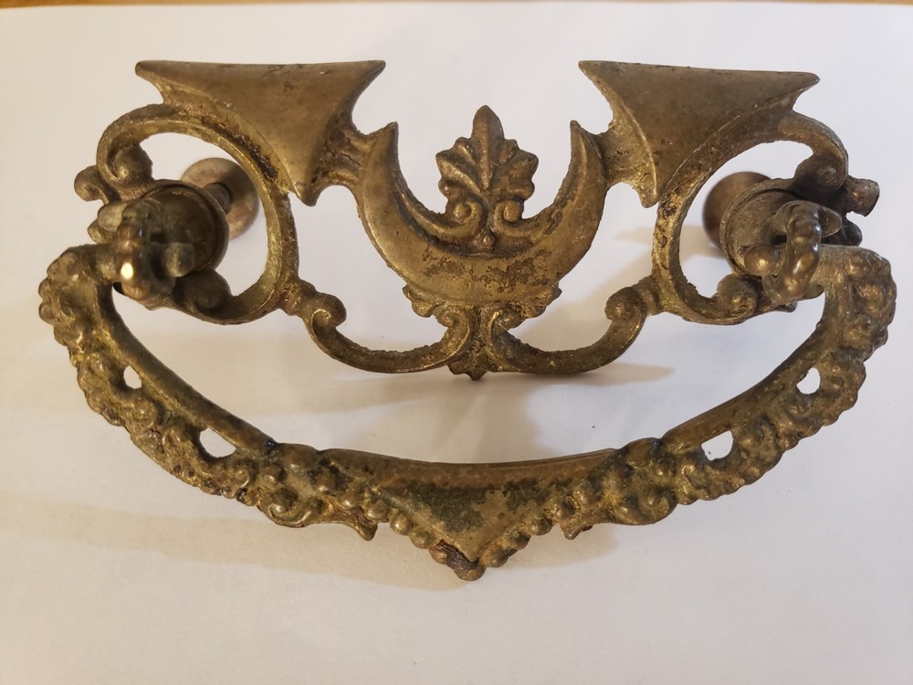 ANTIQUE VICTORIAN ORNATE BRASS DRAWER PULL HARDWARE