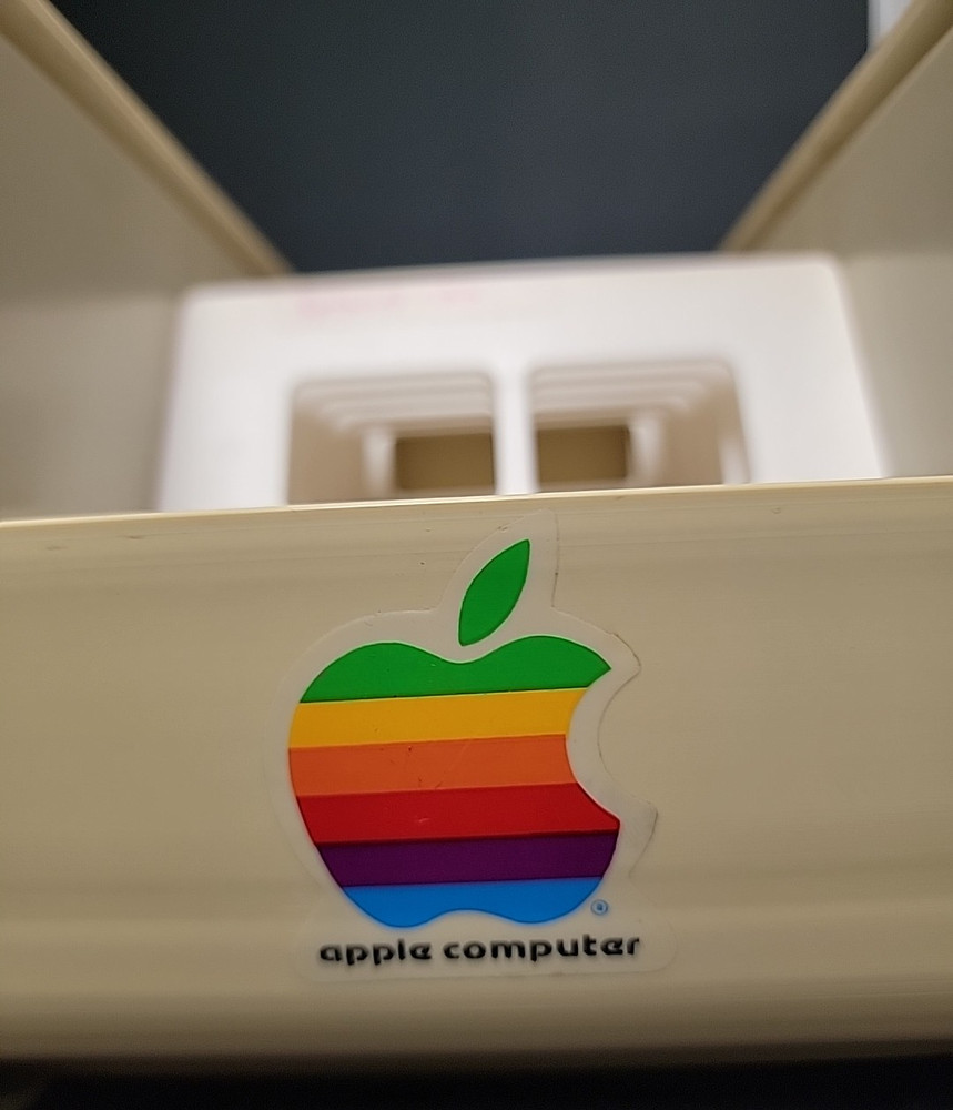 Vintage 1983 MicroComputer Accessories 5.25" Floppy Disk Holder Apple Computer