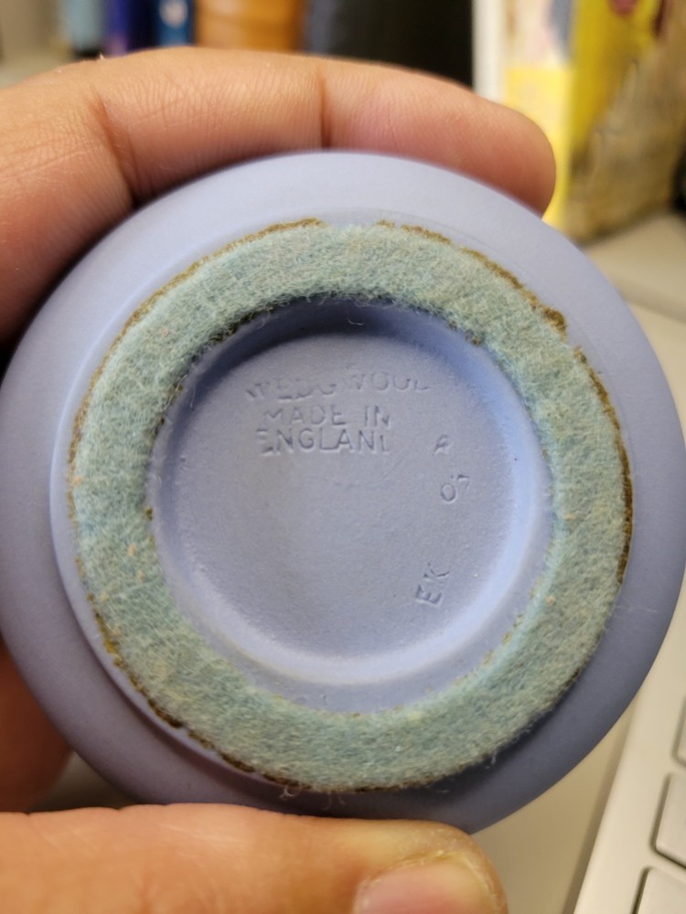 vintage ronson table lighter made in England ( WORKING)