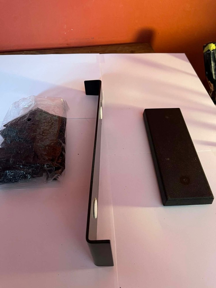 Flooring Installation Kit (30 Spacers)