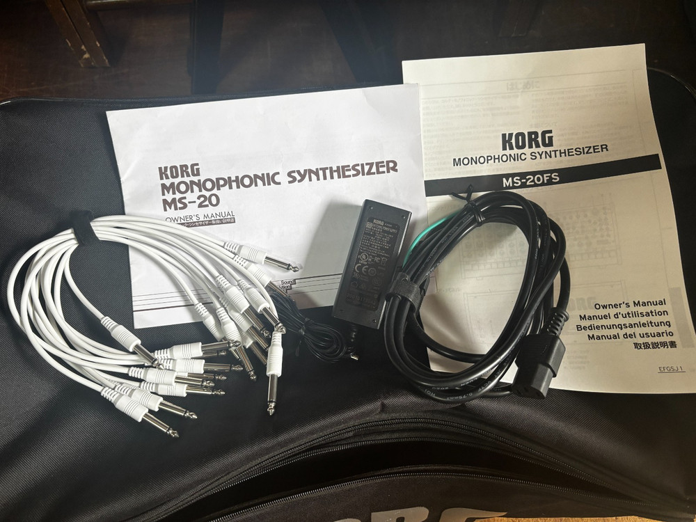 Korg MS-20 FS Semi-Modular Synthesizer White w/ case