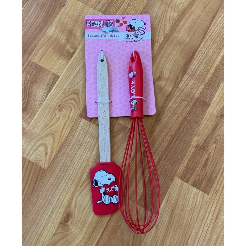 Peanuts Snoopy Sparula and whisk set