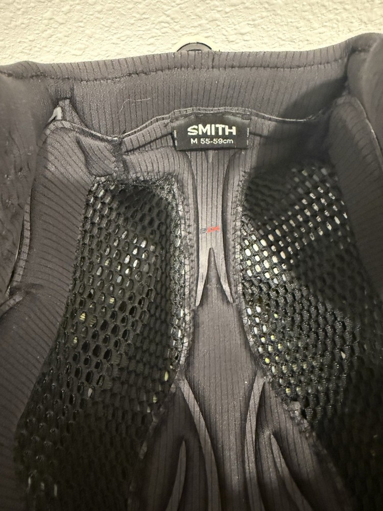 Smith Ultimate Integration AirEvac2 Ventilation M 55-59 Cm