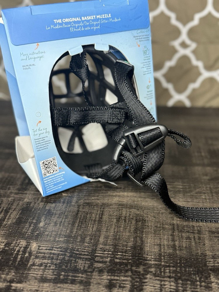 Baskerville Ultra Muzzle Dog Training Accessory, Size 5, Black