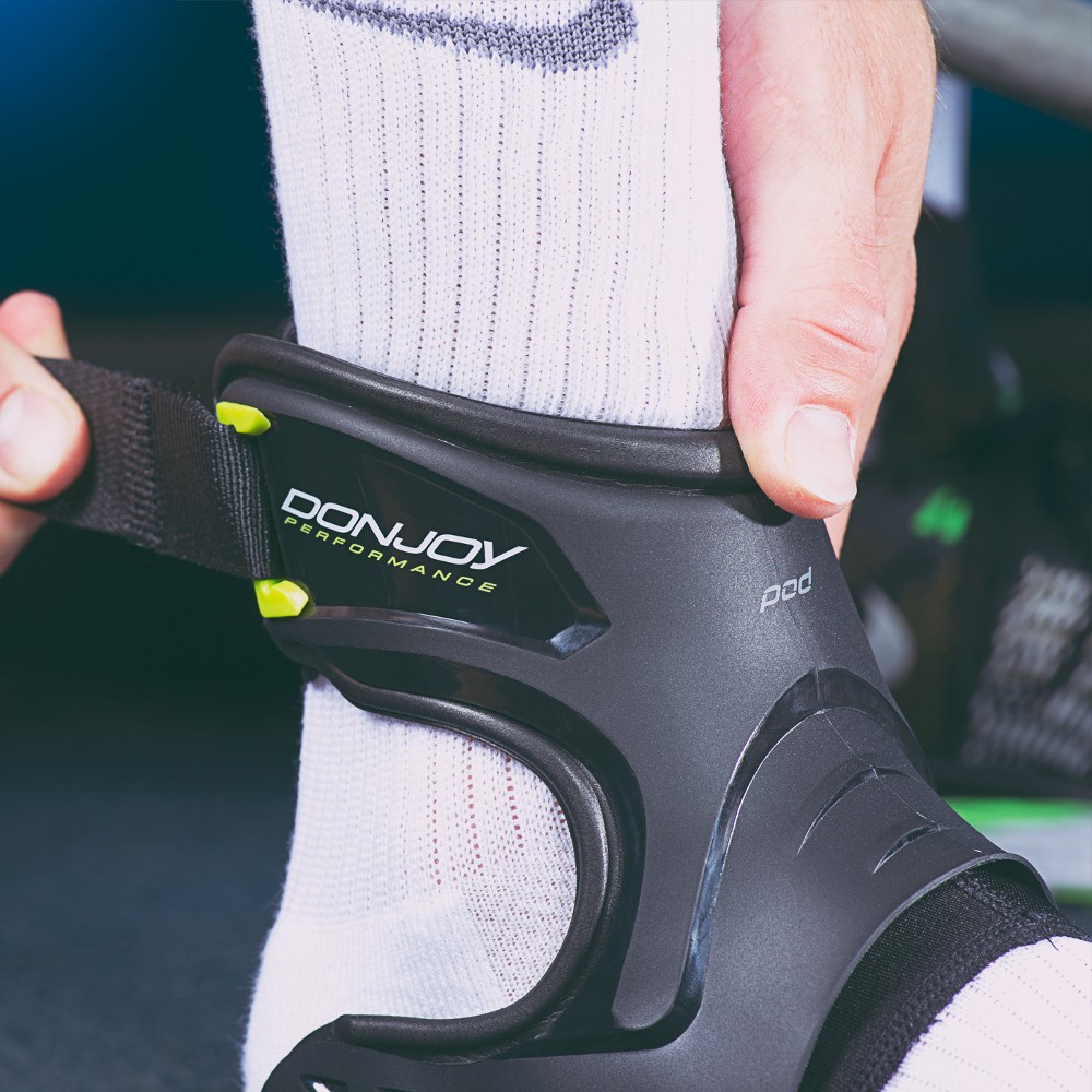 DonJoy Performance Pod Ankle Brace Right Large (White)