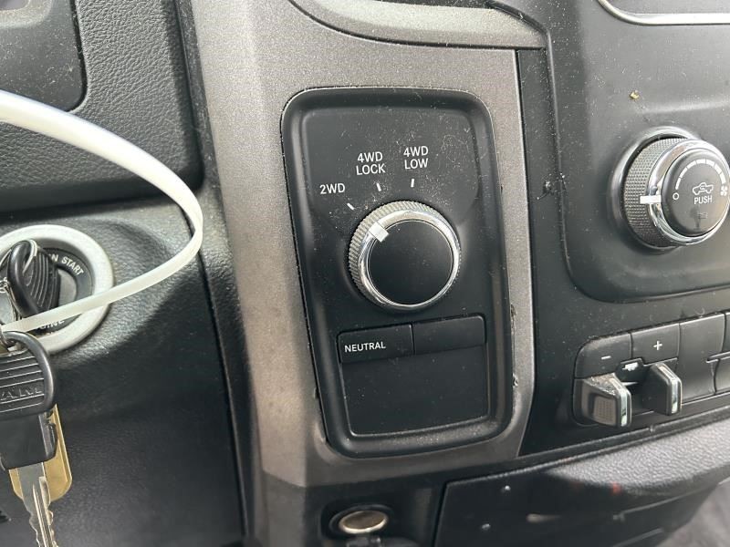 RAM1500 2016 High Mounted Stop Light 104547216