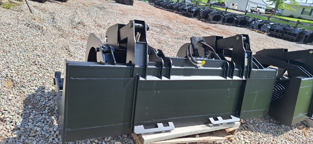 84" Extreme Duty Skid Steer Rock Grapple Withteeth