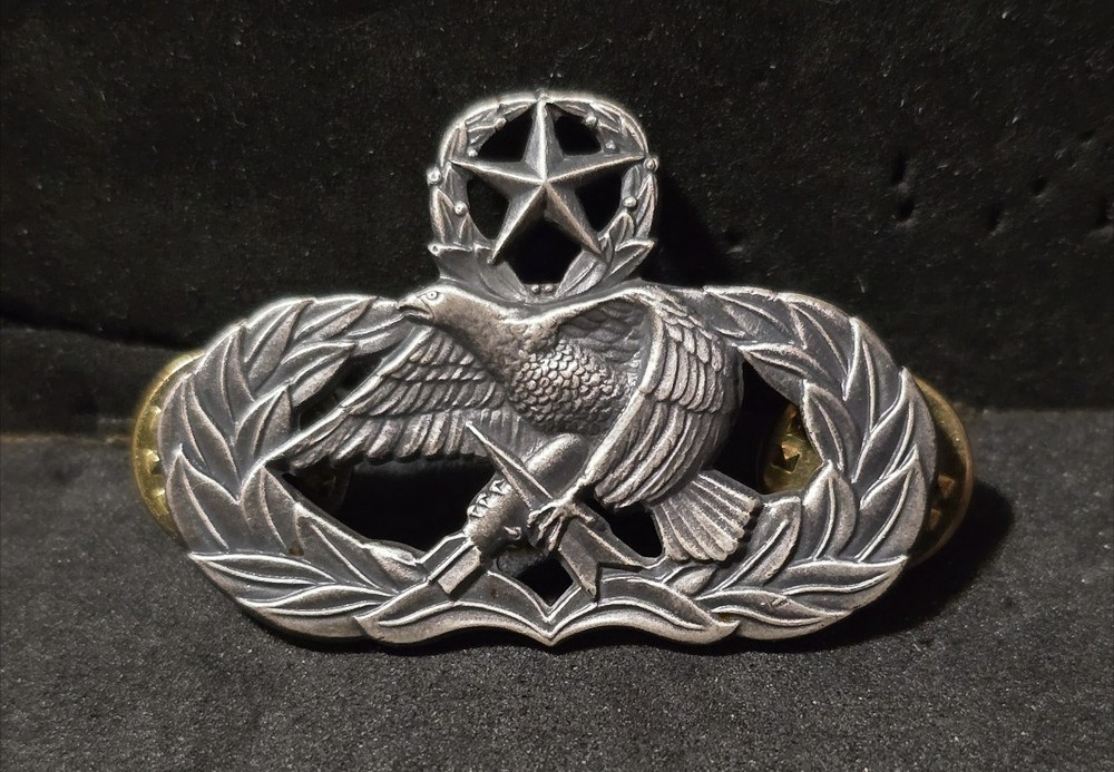 US Air Force Master Maintenance Occupational Badge