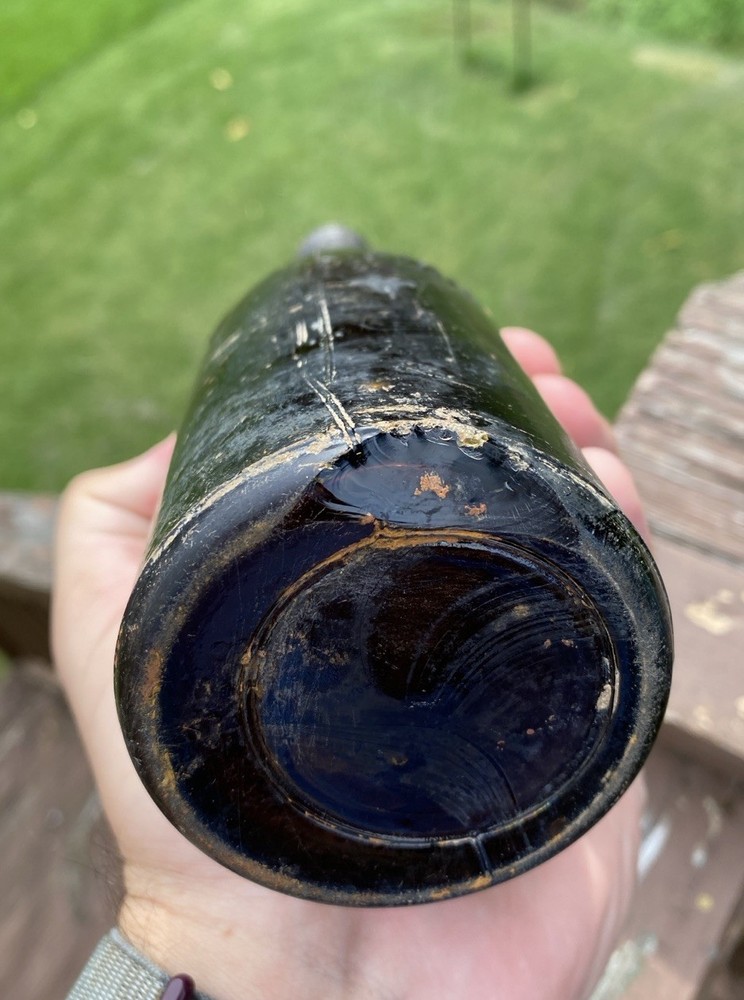 Schlitz Milwaukee WI Beer Bottle