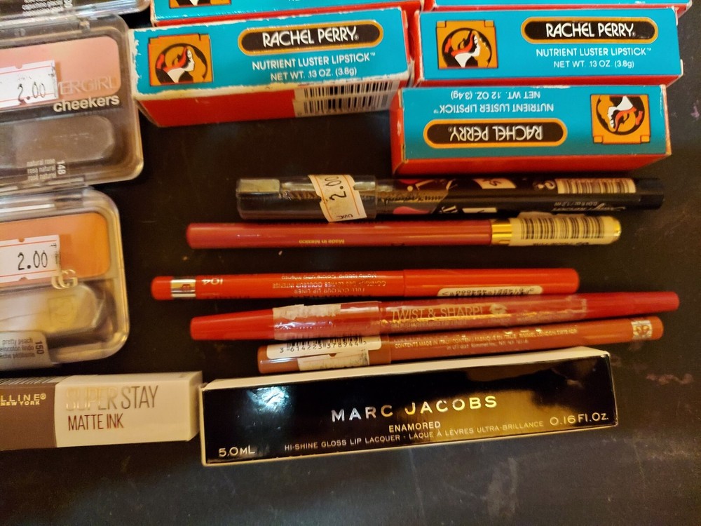 58 Pieces ~ Assorted Makeup ~ Lipstick ~ Blush ~ Lip Lliners ~ Strobing Powder