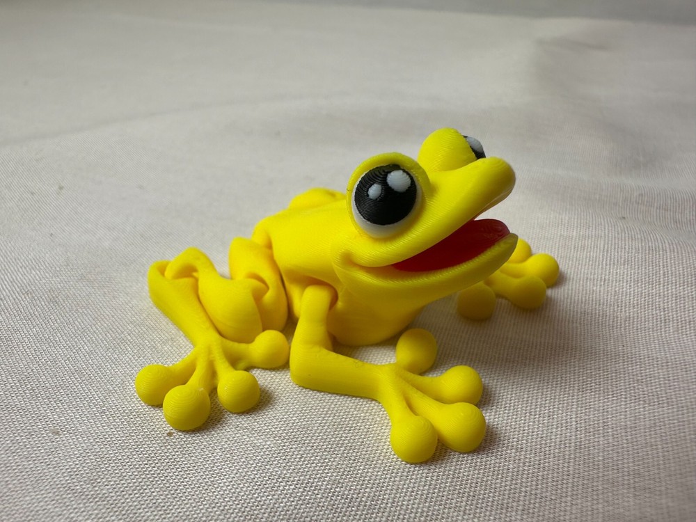 3D Printed Tiny Frog Decorative Figurine Magnets