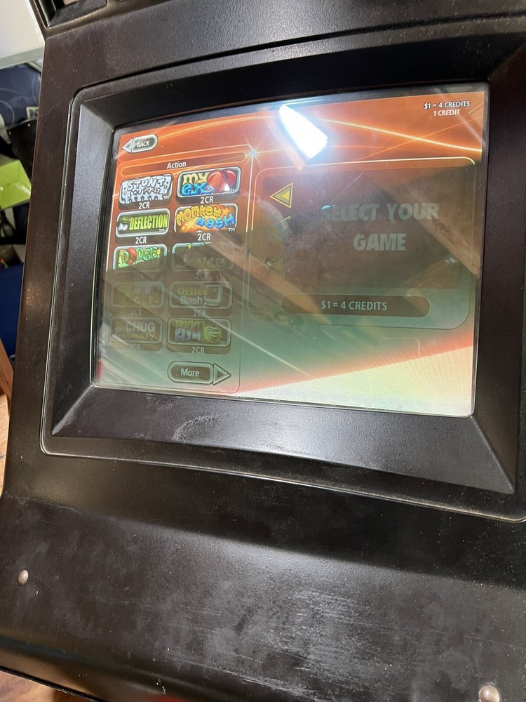 Megatouch 2010 Multi Game Arcade Video Game Machine Stand Machine Tested