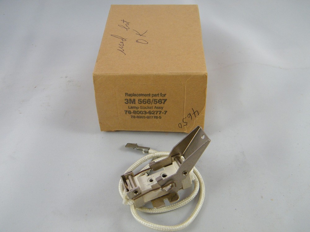 NEW UNIVERSAL REPLACEMENT LAMP SOCKET FOR 3M 566 / 567 OVERHEAD PROJECTOR