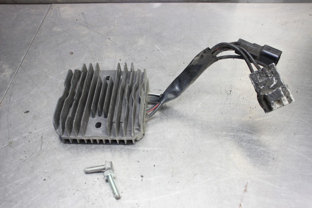 05-17 SUZUKI BOULEVARD M109R Rectifier Voltage Regulator