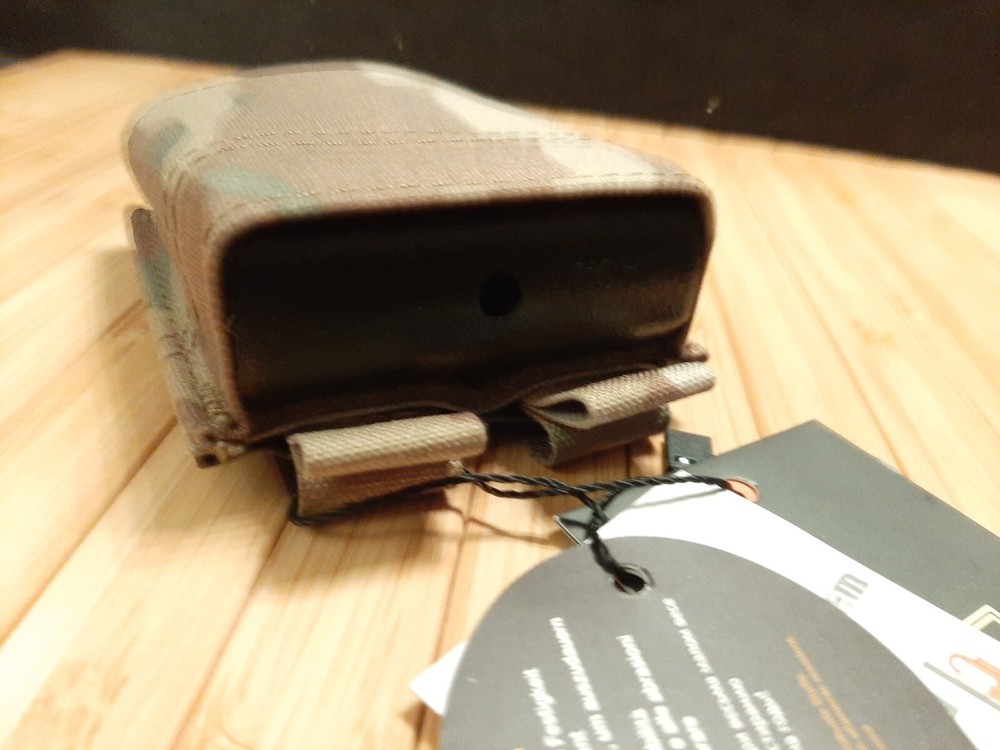 Krydex CAMO MOLLE 5.56 MAG POUCH WITH QUICK RELEASE / POUCH INSERT