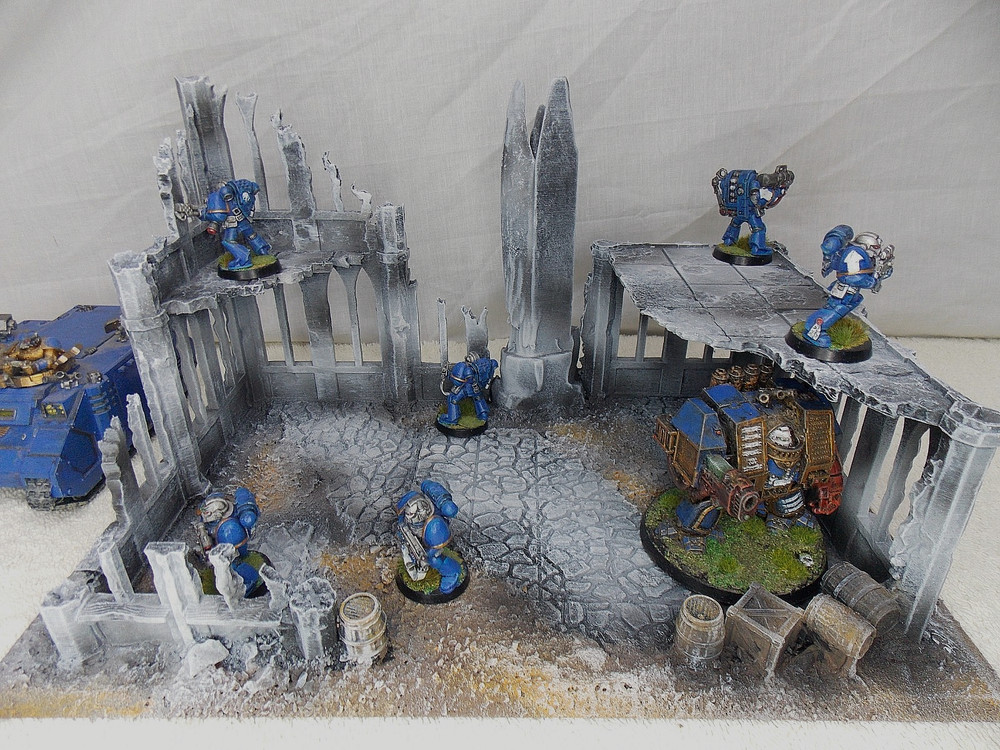 WARGAMING TERRAIN PAINTED BUILDING