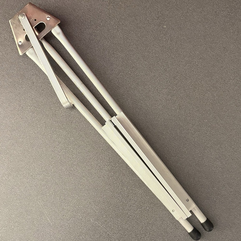 Display Stanrite Portable Table Top Folding Easel