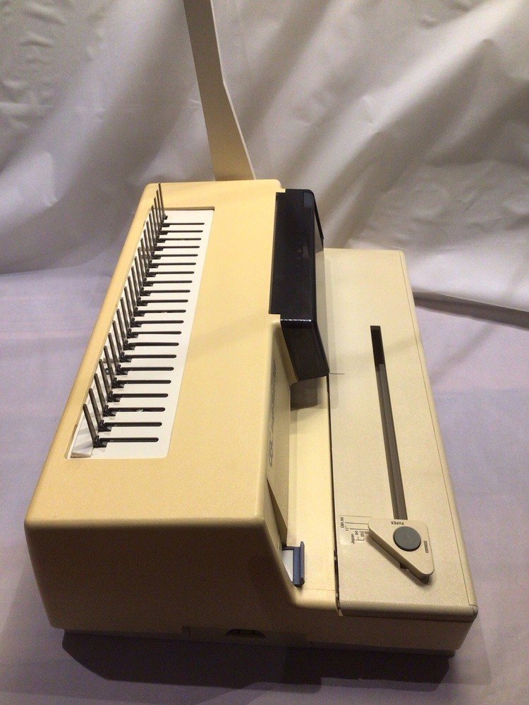 GBC Image Maker 2000 - Plastic Binding System