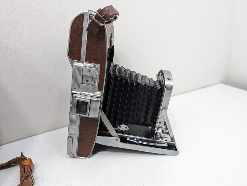 Vintage POLAROID Land Camera Speedliner 95A + Leather Case & extras