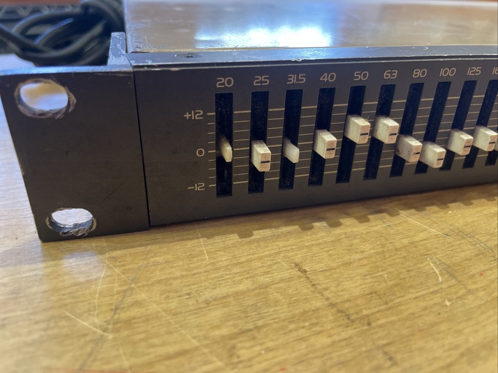 Ibanez GE3101 One Third Octave 31 Band Graphic Equalizer Rack Studio Stage