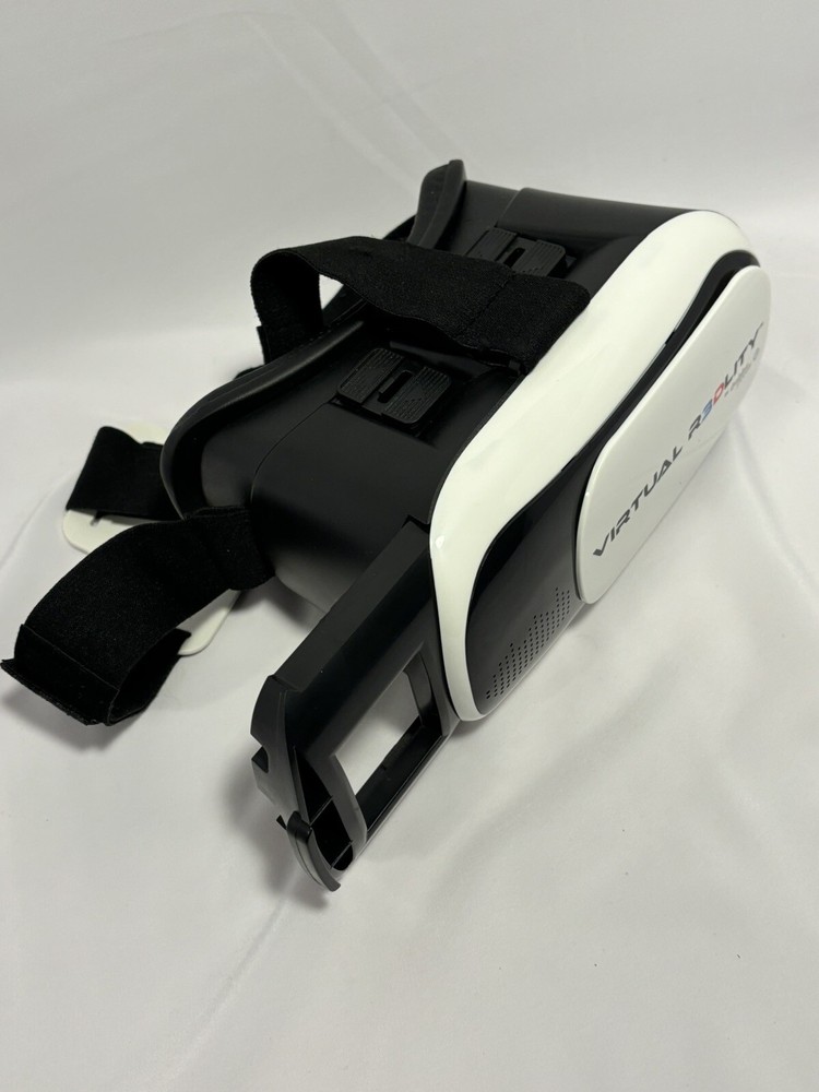 Virtual Reality Headset by Gabba Goods