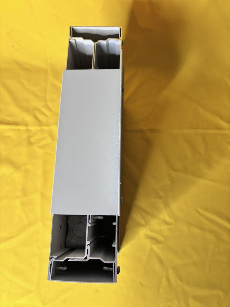 Starrco SS3000 Modular Dual Sided Wall Outlet