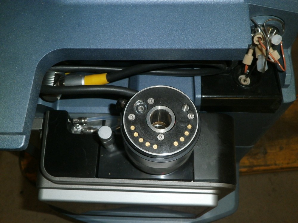 WATERS XEVO TQD quadrupole mass detector