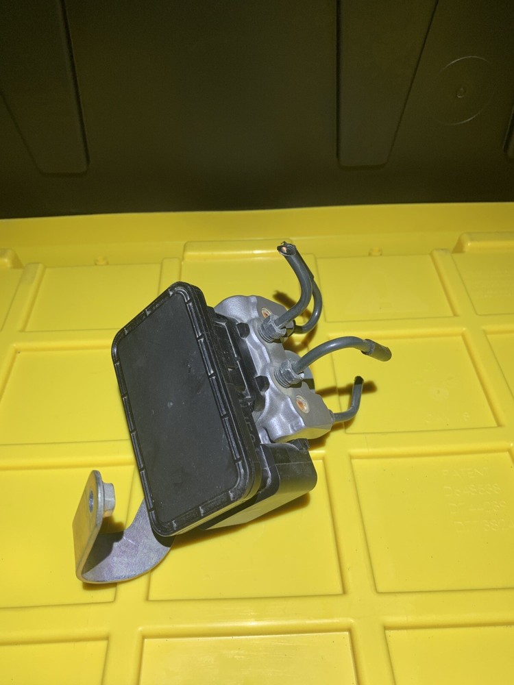 2016 Honda CBR650F ABS PUMP UNIT MODULE OEM