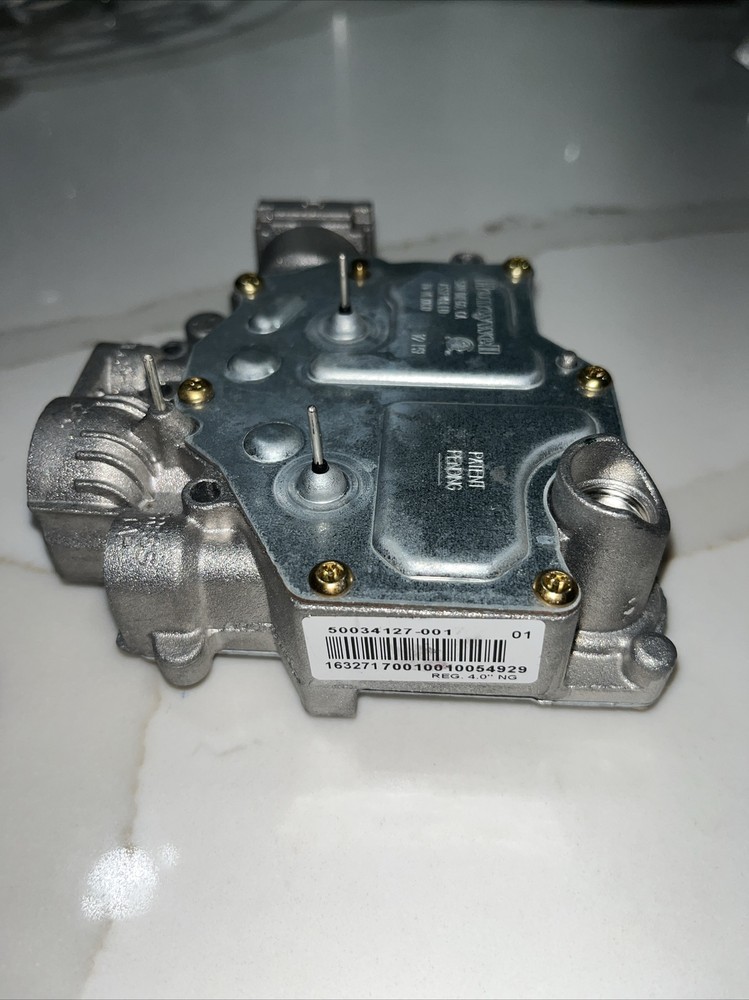 Honeywell 50034127-001 Water Heater Natural Gas Valve Body WV8840B1158