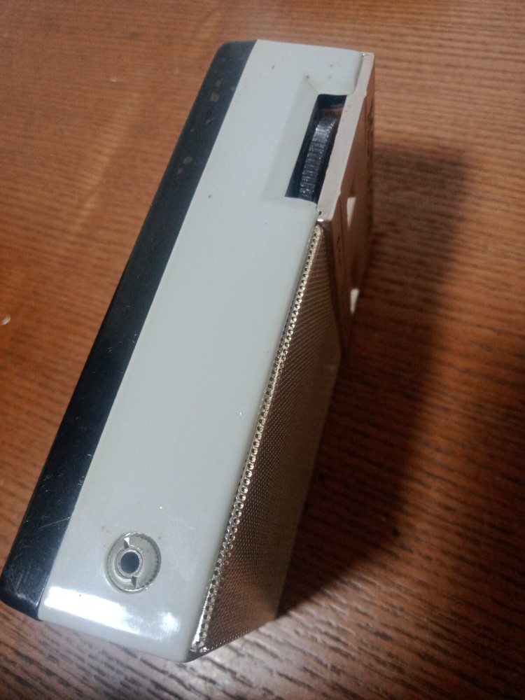Monacor Transistor Radio Model Re-808 & Case Working