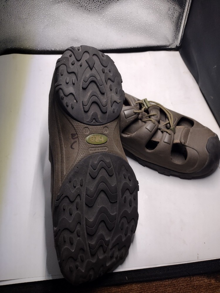 Crocs Mens Rubber Sandals M12 (B7)