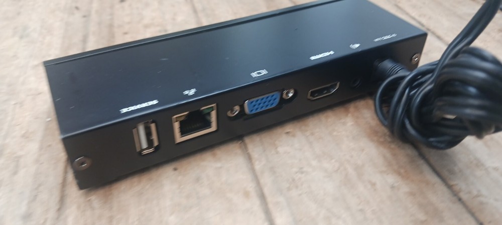 Crestron AM-101 AirMedia Presentation Gateway