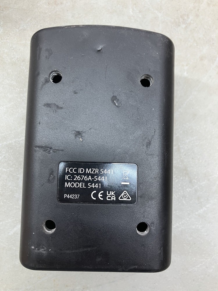 Master Lock 5441D Bluetooth Wall Mount Key Lock Box Electronic USED