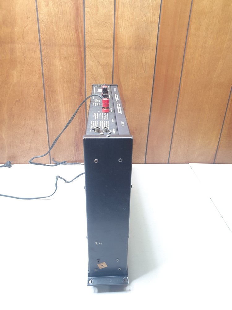 SAE A201 A-201 Dual High Resolution Power Amplifier 2 Input, 2 Output 120V 600W