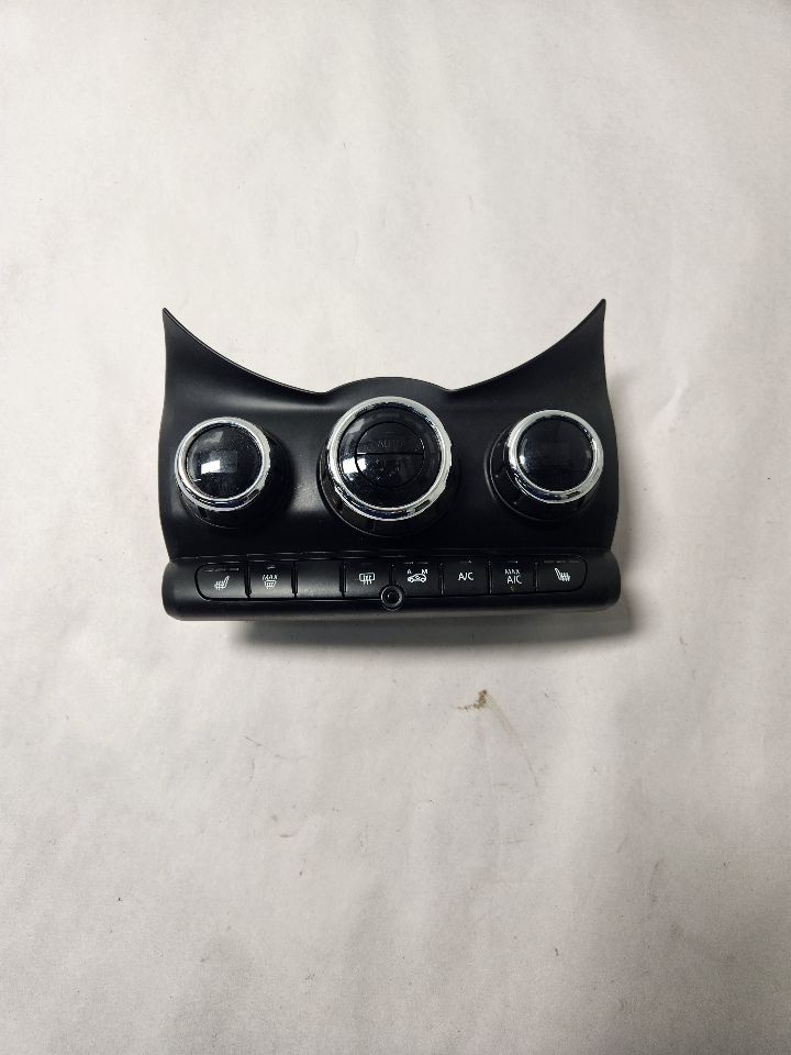 Used A/C Selector Switch fits: 2017 Mini COOPER HT w/automatic temperature contr