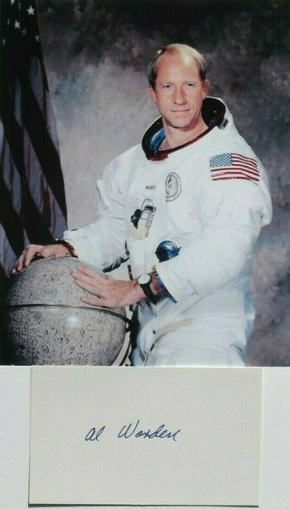 Apollo 15 Alfred ''AL'' Worden Command Module Pilot Autograph Signed Card