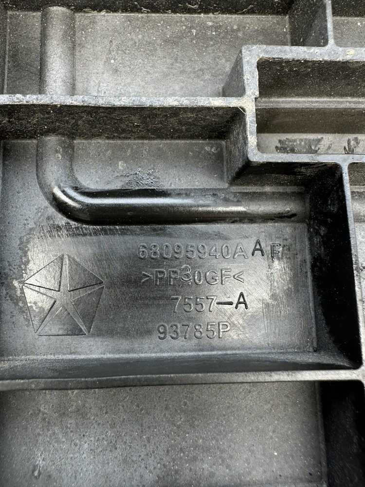 2019 RAM 1500 CREW CAB ENGINE BATTERY TRAY BRACKET HOLDER SUPPORT OEM