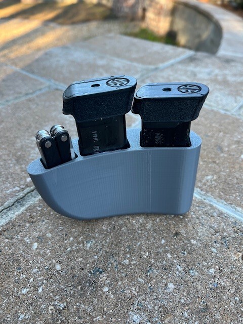 Pocket Magazine Holder
