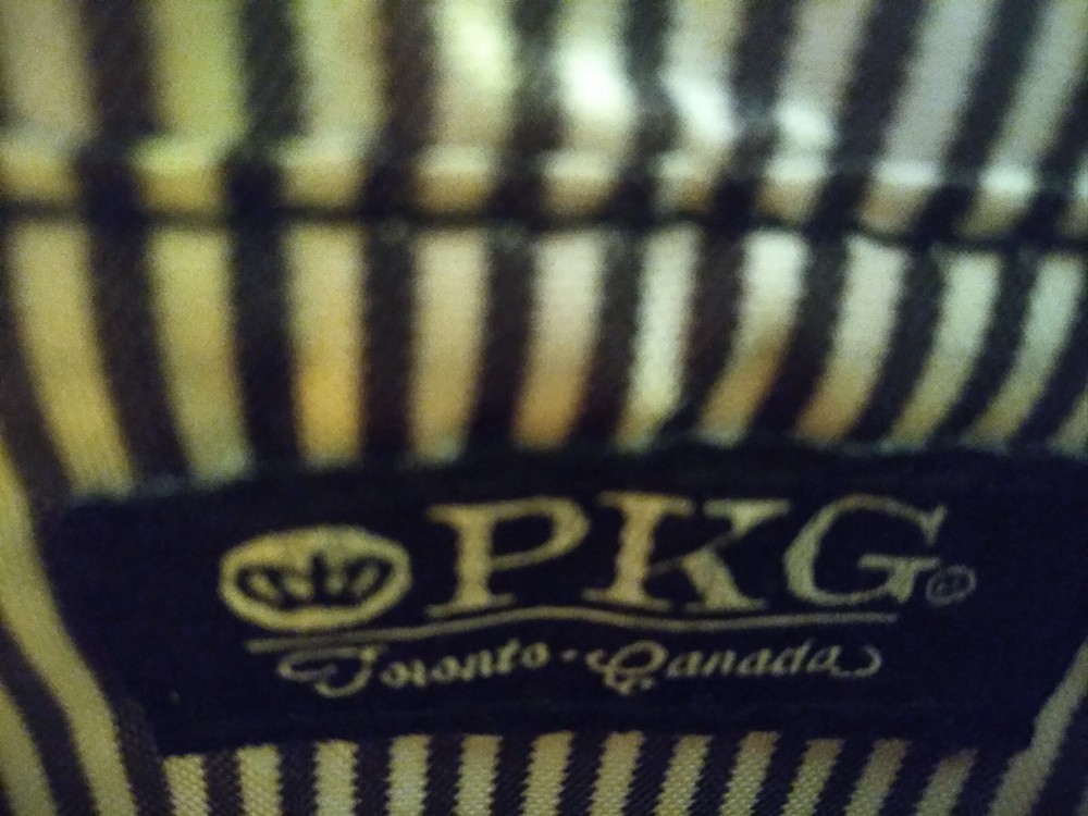 New Without Tag PKG LS06 chocolate chip laptop case